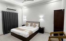 Hotel Studio House